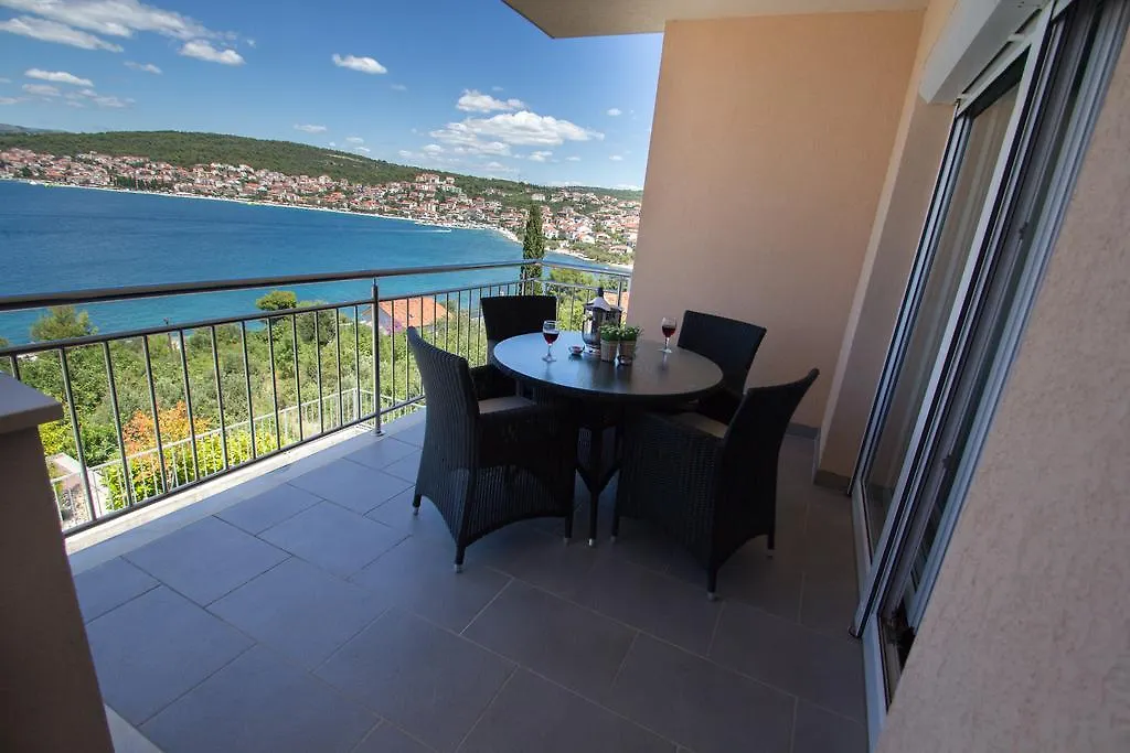 Apartments Kelic Trogir