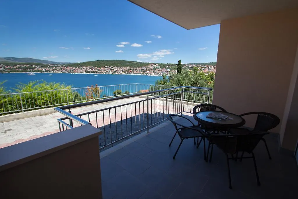 Apartments Kelic Trogir